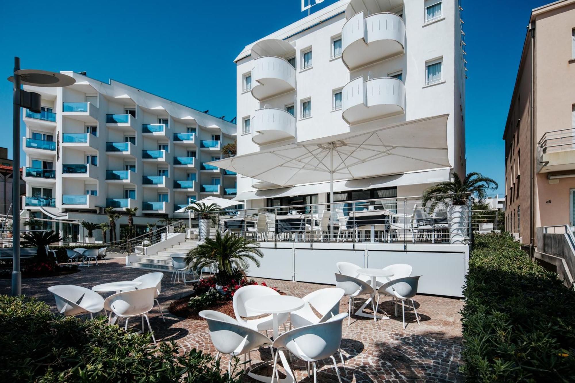 Hotel Luna Centrale Lignano Sabbiadoro Luaran gambar
